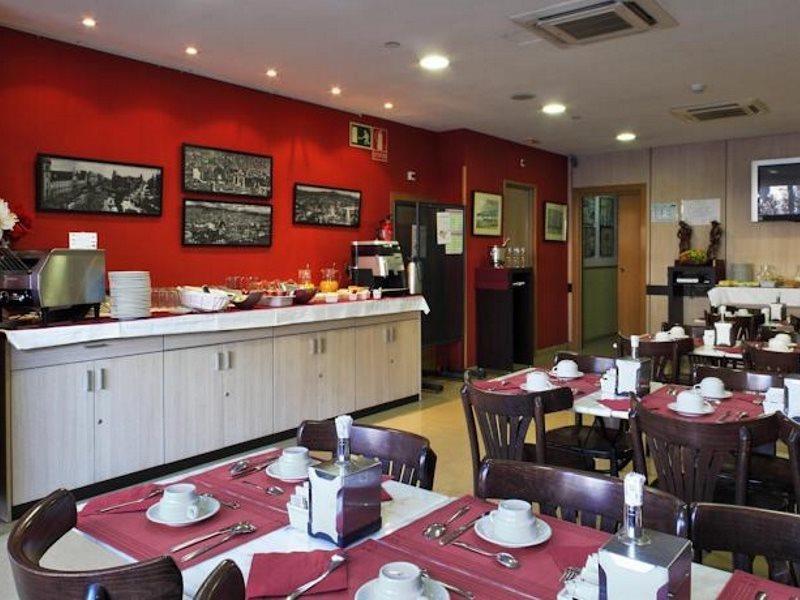 Yomo Hostal Bcn Port Barcelona Exterior photo